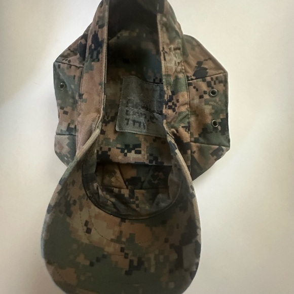 Green and Brown Camouflage Matching Set Durable Outdoor Wear - Picture 6 of 11